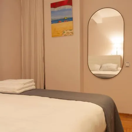 Διαμέρισμα Avg Aguado 44 Χιχόν