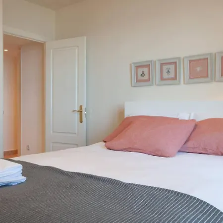 Avg Aguado 44 Διαμέρισμα